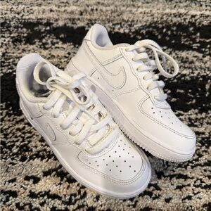 White Nike Air Force 1s – Kids Size 11C